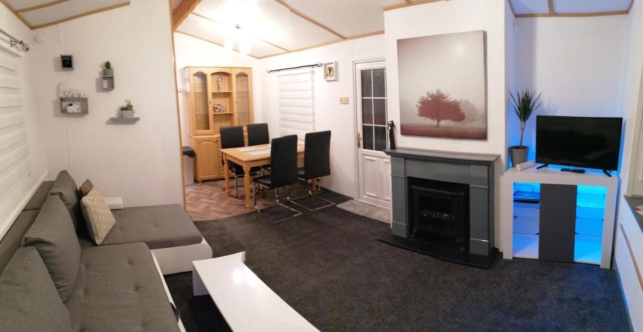 Cornwall Cornwall-Chapmanswell Caravan Holiday Park A30 B&B Bed And Breakfast #41 Launceston Kültér fotó